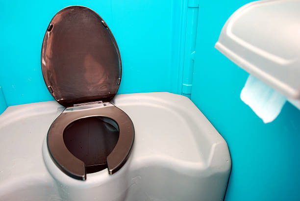 Portable Toilet Options We Offer in South Barrington, IL